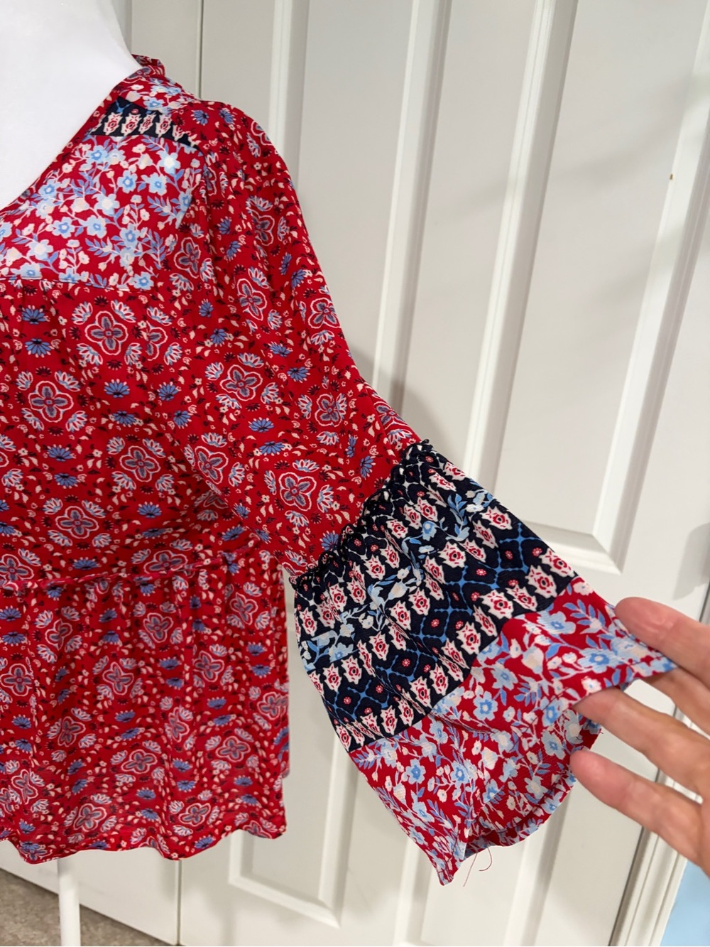 Style & Co. Red Floral Tie-Front Tunic with Navy Accent Sleeves - Picture 3 of 10